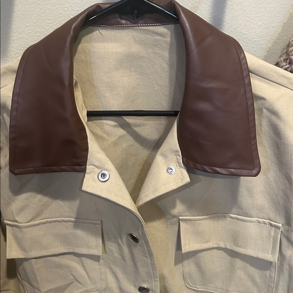 Utility jacket - Picture 3 of 4